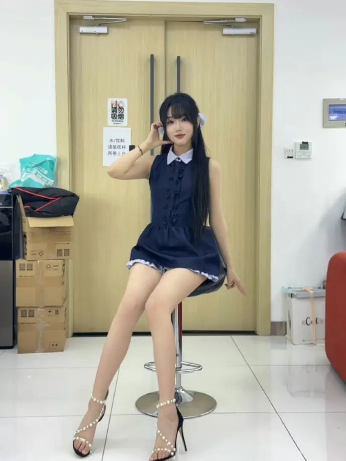 恶意锁屏主题感染路径示意图